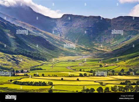 The u-shaped glacial Great Langdale valley with Bowfell overlooking the ...