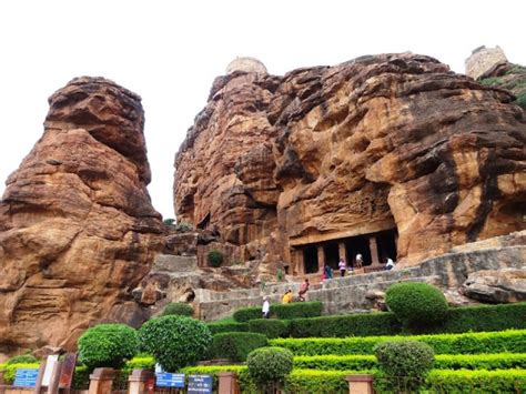 Badami Cave Temples- A guide for the sculptures