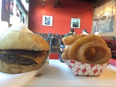 FAMOUS BURGERS & BREW, Rancho Cordova - Restaurant Reviews, Photos ...