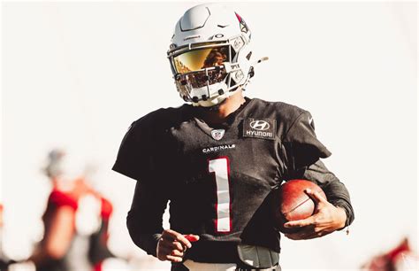 Arizona Cardinals QB Kyler Murray Ranked as Top Ten QB for 2022 ...