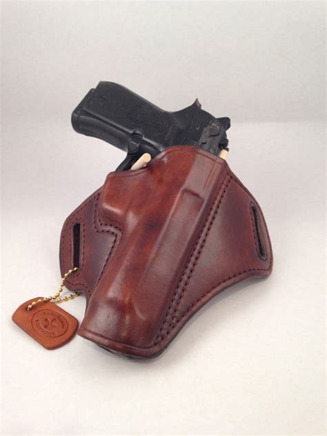 Beretta 92FS - Handcrafted Leather Pistol Holster