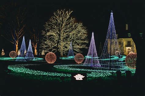 15 Incredible Christmas Lights in Georgia