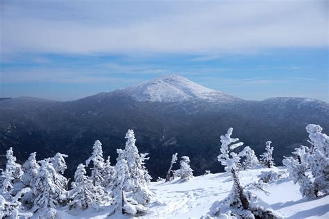 Mount colden Winter Ascent via Lake Arnold trail - Road Trip Warriors