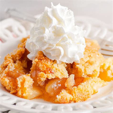 Easy Apple Cobbler - Mom On Timeout