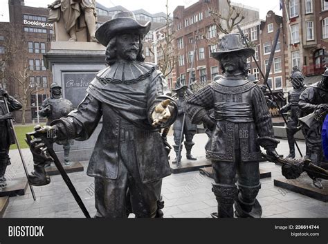 Rembrandt Statue On Image & Photo (Free Trial) | Bigstock