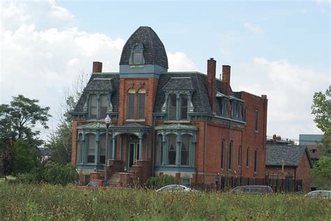 Detroit's Abandoned Mansions - a photo on Flickriver