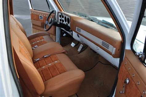 1985 CHEVROLET C-10 CUSTOM PICKUP - Interior - 174934 | C10 chevy truck ...