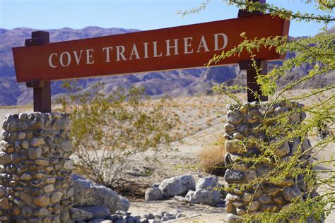 Beginner to Moderate Palm Springs Hiking with Views - Healthy RV Living