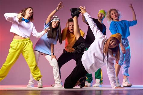 954 Group Teenagers Dance Studio Stock Photos - Free & Royalty-Free ...