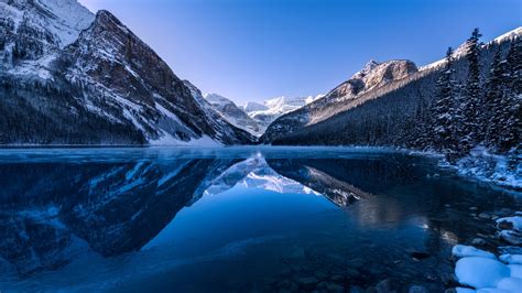 Snow mountains HD wallpaper , 2560x1440 | Lake louise, Canada landscape ...