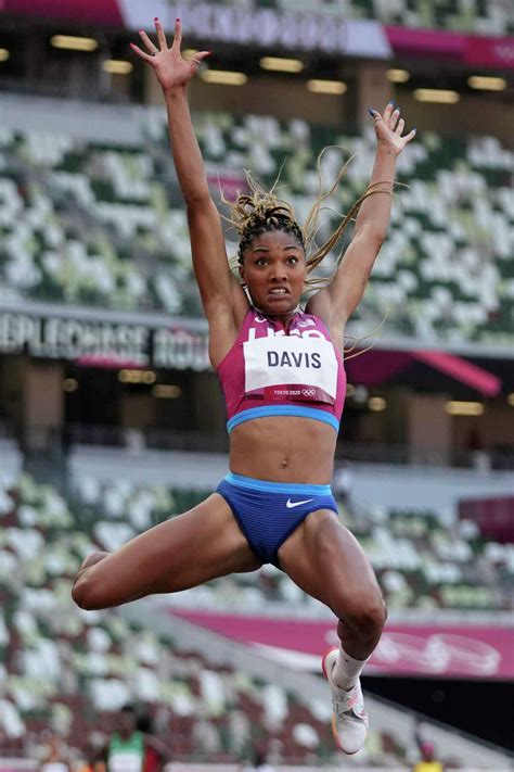 Texas’ Tara Davis takes one leap closer to Tokyo breakout