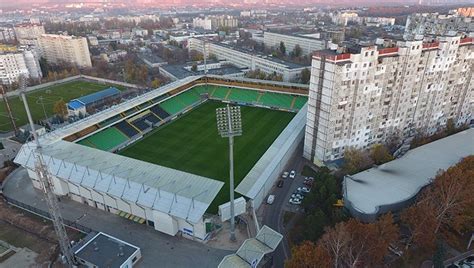 Зимбру | Football stadiums