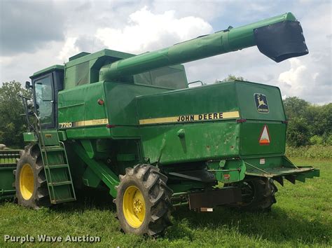 1988 John Deere 7720 Titan II RWA combine in Belton, MO | Item ET9822 ...