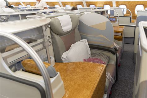 How Many Business Class Seats On Emirates A380 | Brokeasshome.com