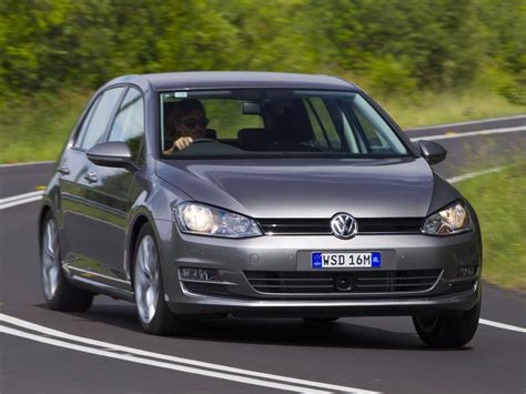 Review - 2016 Volkswagen Golf Mk7 - Review