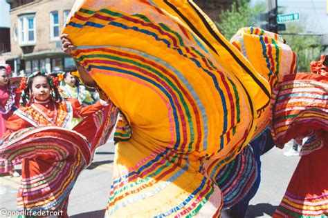 Mexicantown's Cinco de Mayo Detroit Parade 2017 | Good Life Detroit