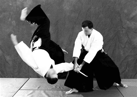 Aikido Ukemi Roll