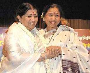 Lata Mangeshkar Family Photos