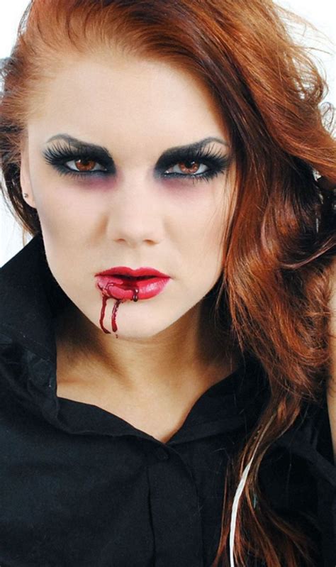 15 Amazing Vampire Makeup Ideas For Halloween Party | Vampire makeup ...