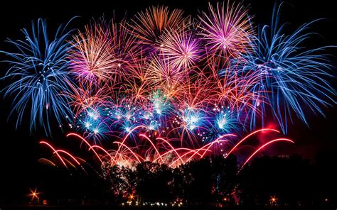 Vidéo | Kézako : tout savoir sur les feux d’artifice et les explosifs