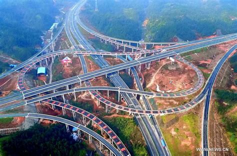 Bridges seen on newly-built Enshi-Qianjiang Highway in China's Hubei (2 ...