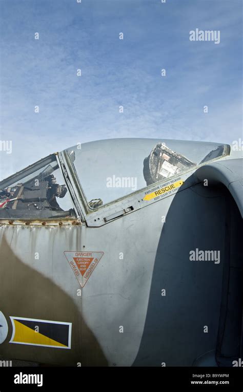 Harrier Jump Jet Cockpit detail Stockfotografie - Alamy