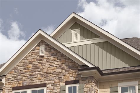 ProVia Board n' Batten vinyl siding | Vinyl exterior house, Vinyl ...