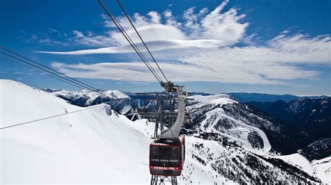 Vallnord - Ski Trips for Schools and Groups