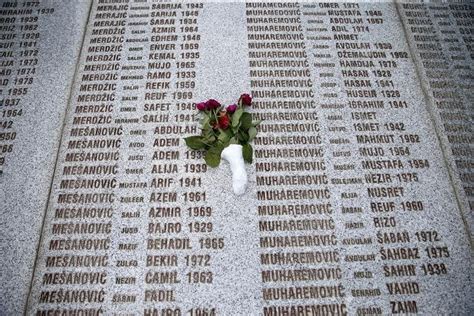 Srebrenica massacre victims found in new mass grave | The Straits Times