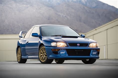 Stupendously clean Subaru STi 22B cracks $300,000 in stunning BaT ...