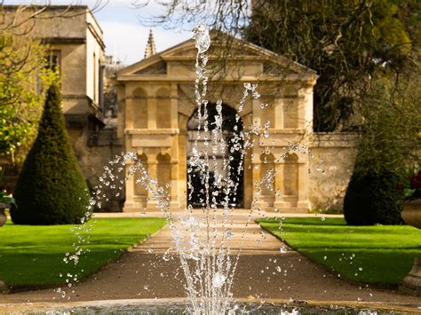 Visit Oxford Botanic Garden | Oxford Botanic Garden and Arboretum