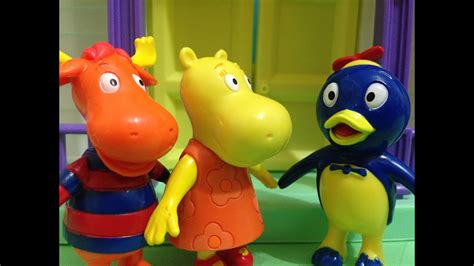 Backyardigans Nickelodeon song Toys make a visit in Pablo 's house ...