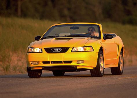 1999 Ford Mustang GT - HD Pictures @ carsinvasion.com