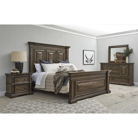 10. Pulaski Woodbury 2pc Panel Bedroom Set in Brown