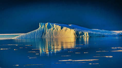 Greenland’s Melting Ice Sheet Could Raise Sea Levels by Nearly a Foot ...