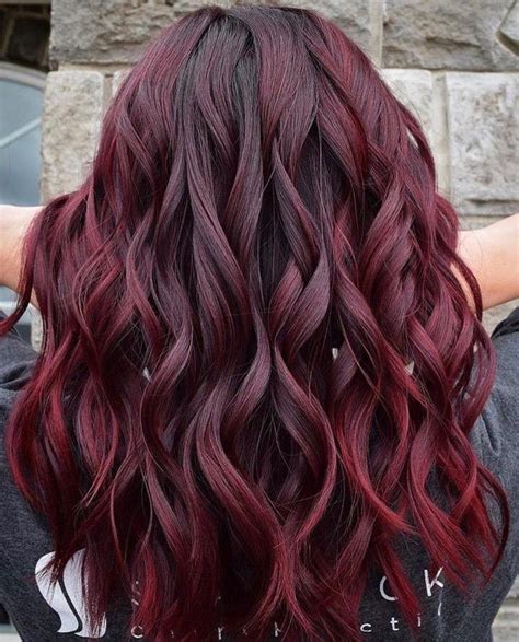 25 Beautiful Short Burgundy Hairstyles Perfect for a Change | Wine hair ...