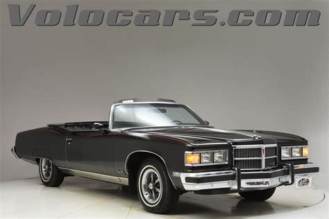 1975 Pontiac Grand Ville | Volo Auto Museum