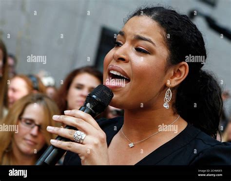 Jordin sparks american idol hi-res stock photography and images - Alamy