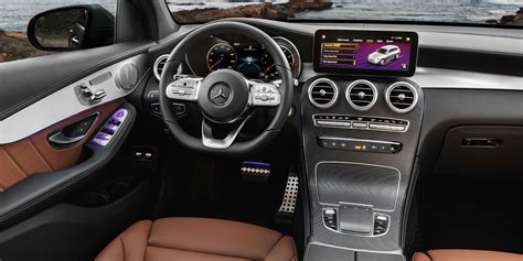 Mercedes GLC SUV Interior & Infotainment | carwow