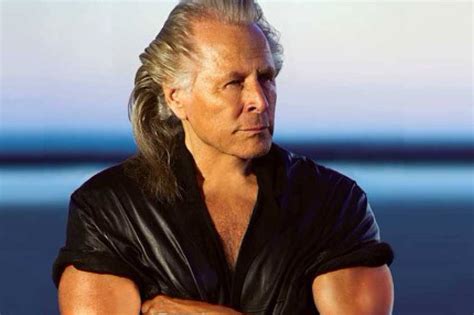 Peter Nygard - Net Worth, Salary, Age, Height, Weight, Bio, Family, Career