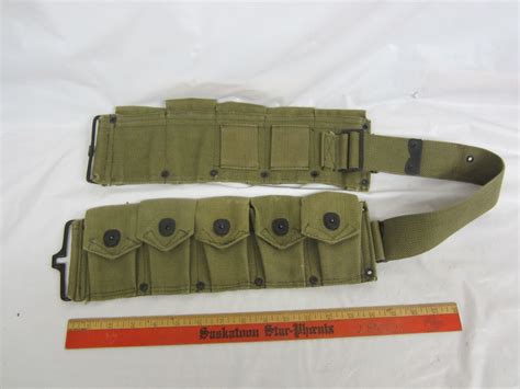 Green canvas military belt ammo pouches - Schmalz Auctions