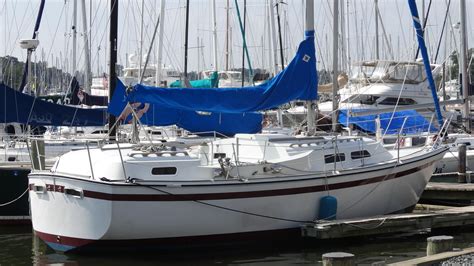 1977 32' O'Day sloop Rig Sail Boat For Sale - www.yachtworld.com