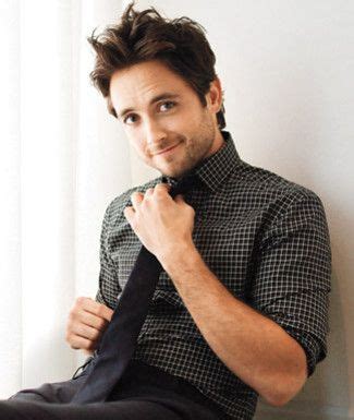 Justin Chatwin: Bio, Height, Weight, Age, Measurements – Celebrity Facts