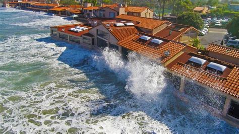 La Jolla’s The Marine Room | La jolla restaurants, San diego houses ...