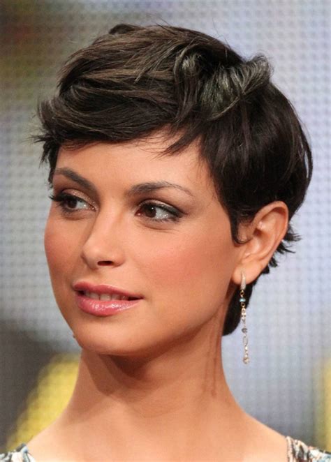 20 Chic Pixie Hairstyles for Short Hair - Pretty Designs