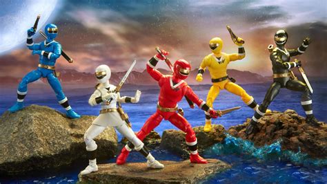 The Alien Rangers Are Coming to the POWER RANGERS Lightning Collection ...