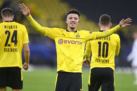 Official | Jadon Sancho signs for Borussia Dortmund - Get German ...