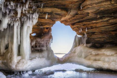 Access to ice caves at Apostle Islands unlikely this winter - Wausau ...