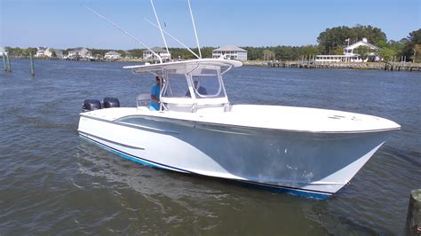 2013 Outerbanks Boatworks Custom Carolina 29 Moteur Bateau à Vendre ...