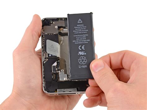 iPhone 4S Battery Replacement - iFixit Repair Guide